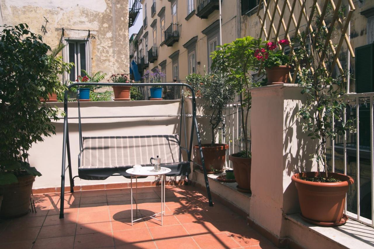 La Casa Del Nespolo, 2 Terrazzi E 2 Bagni In Centro Daire Napoli Dış mekan fotoğraf