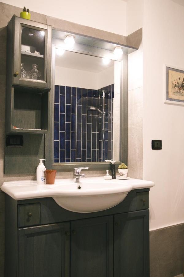 La Casa Del Nespolo, 2 Terrazzi E 2 Bagni In Centro Daire Napoli Dış mekan fotoğraf